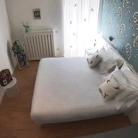 Апартаменты Deodato Тропея